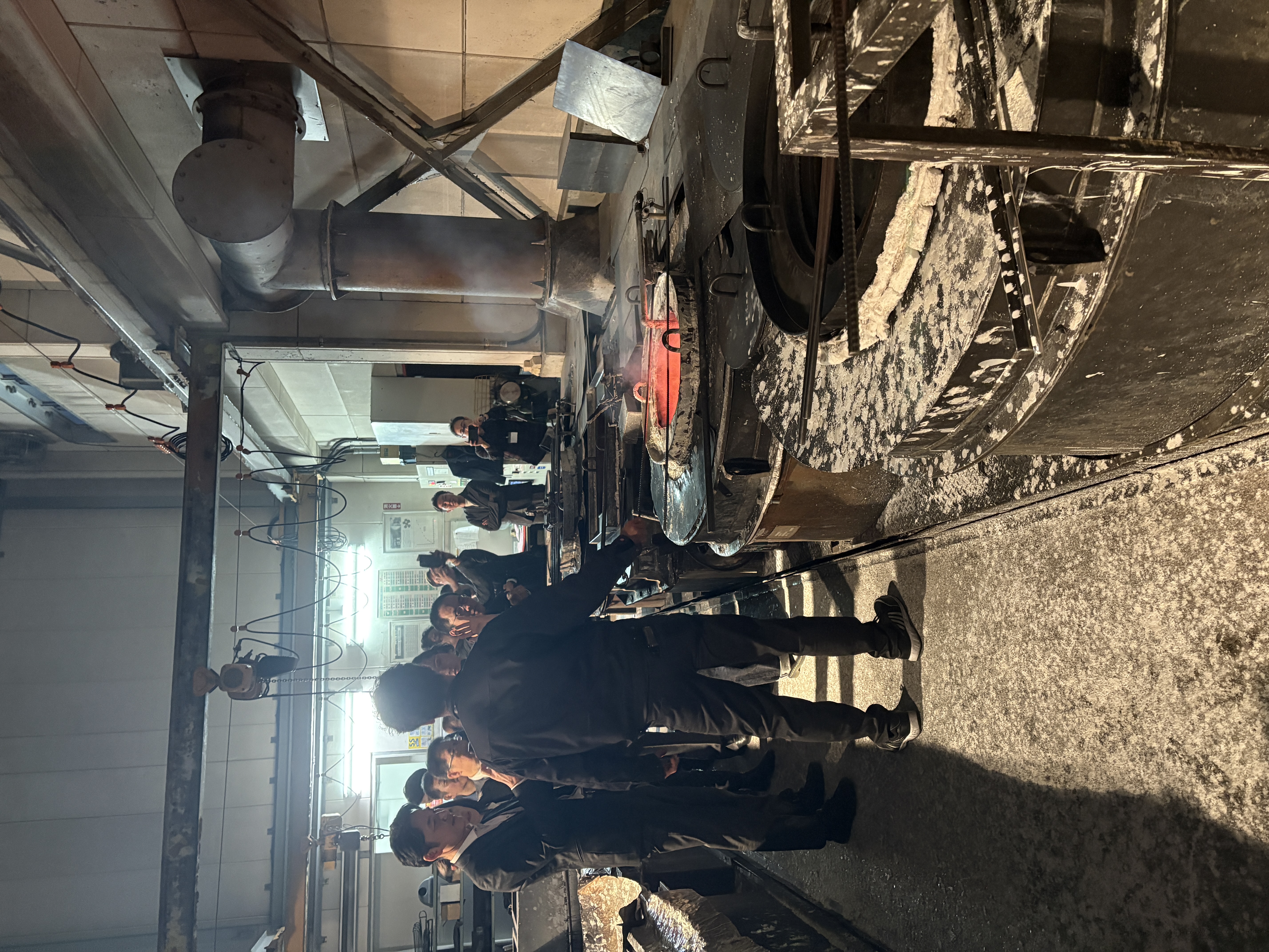 新羽金属工業株式会社　焼入れなどの総合熱処理加工